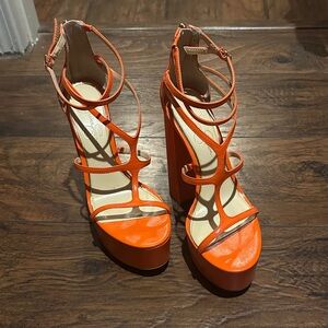 Jessica Simpson Aamina Platform Heels